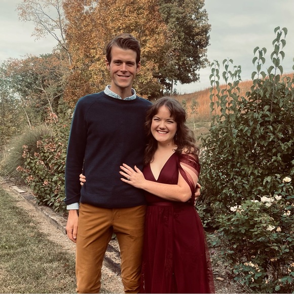 Meet your Posher, Paige - Picture 1 of 1